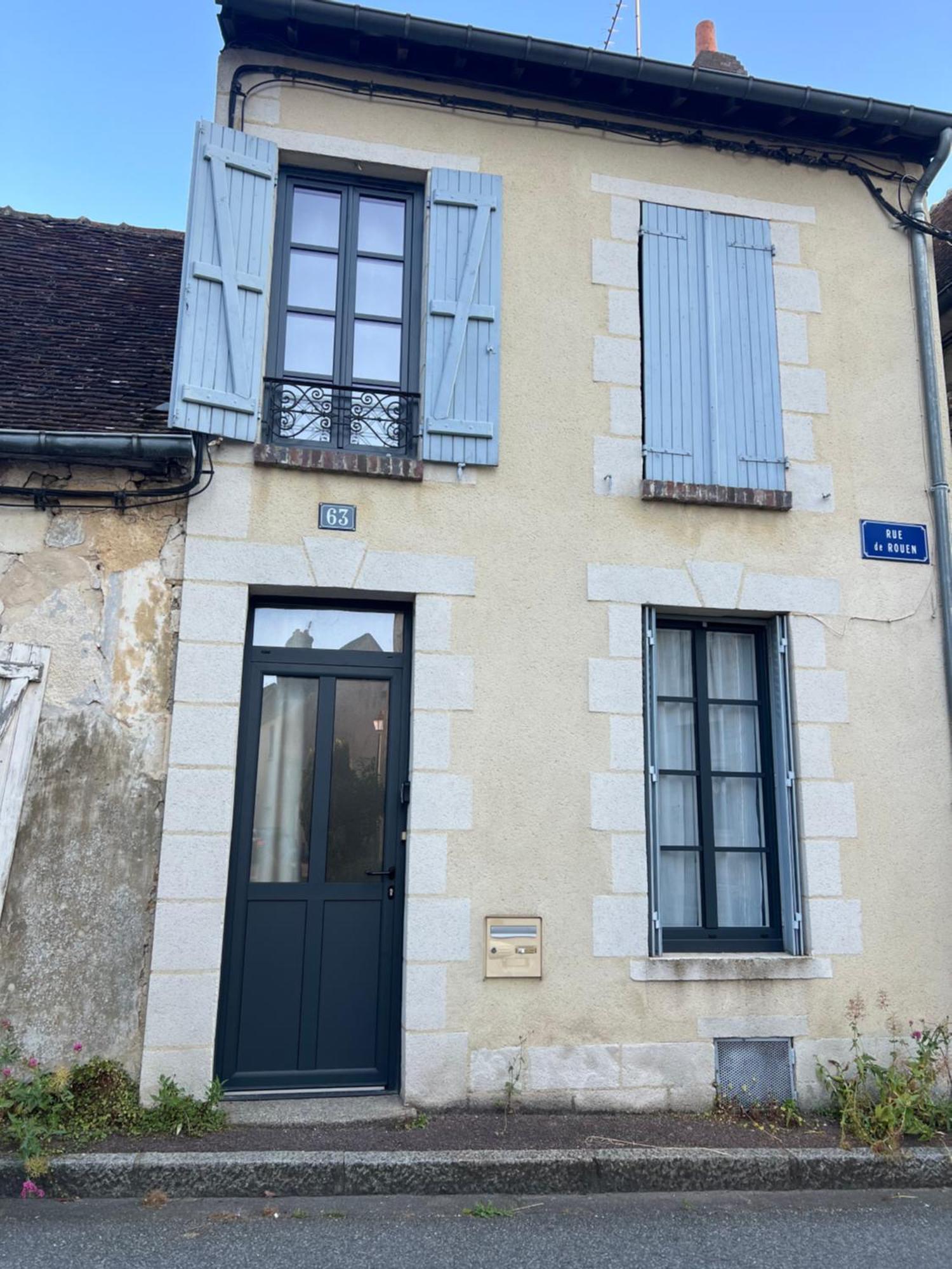 Villa La Persienne Bleue - Coeur Historique De Mortagne Au Perche Extérieur photo